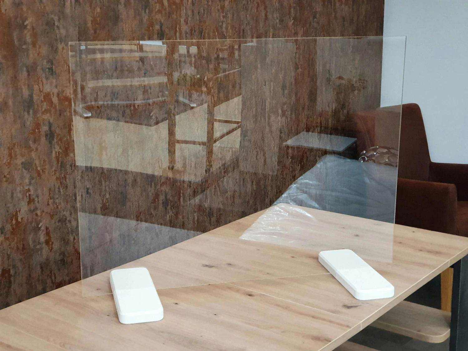 Vierhaus Prevent Infektionsschutz Tisch I 3 Vierhaus Prevent Infektionsschutz Tisch I – Bild 3